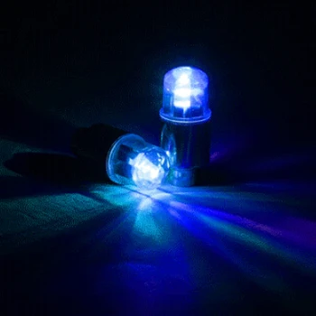 2VNT vandeniui Automobilių Ratų LED Šviesos Motocycle Dviračio Šviesos Padangų Vožtuvas Dekoratyvinis Dangtelis Žibinto Padangų Vožtuvų Dangtelis Flash Kalbėjo Neoninės Lempos