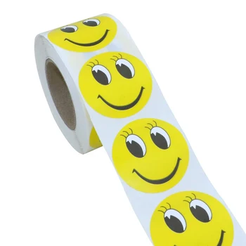 Geltona Smiley Veido, su Blakstienų Laimingas Lipdukai 1inch Turas Mielas Etiketės 500 iš Viso Per Roll Kawaii Mokytojų Kanceliarinės prekės Lipdukas